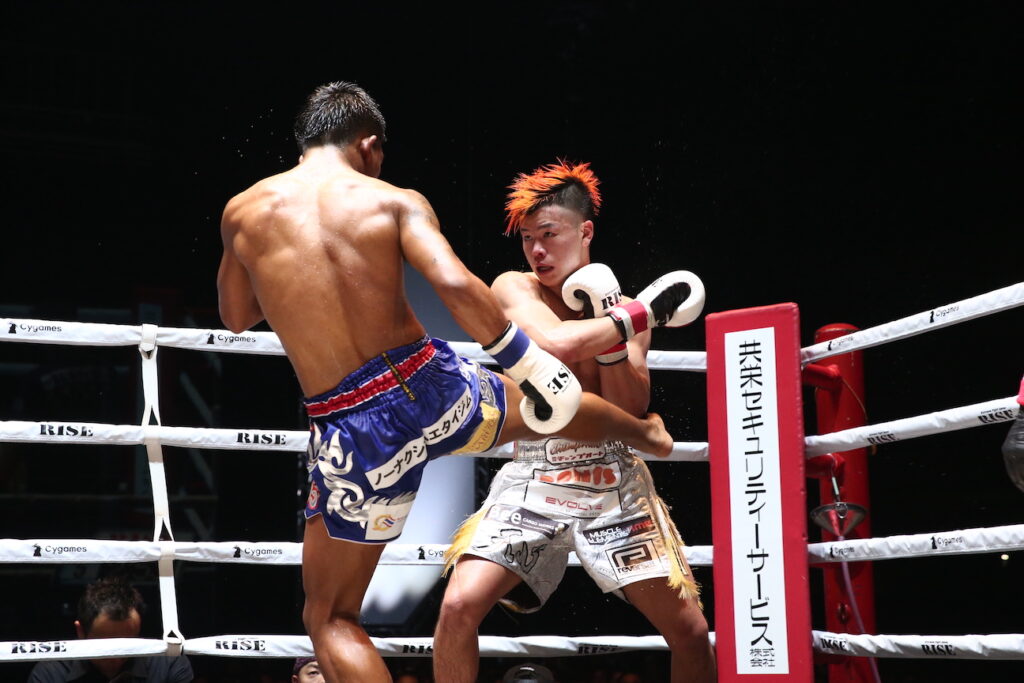 Muay Thai vs. Kickboxing in Action: Tenshin Nasukawa vs. Rodtang Lookback 4 Tenshin Nasukawa vs. Rodtang Muay Thai vs. Kickboxing 4