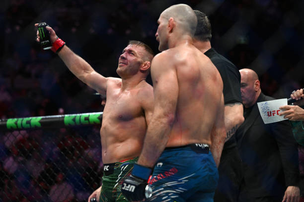 ‘And New Double Champ’: Belal Muhammad Details Plan to Dethrone Middleweight King Dricus Du Plessis 3 dricus du plessis 2