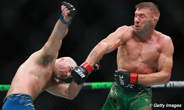 Dricus Du Plessis’ Weird Style Won’t Mean Anything When he’s Getting Submitted, according to Khamzat Chimaev