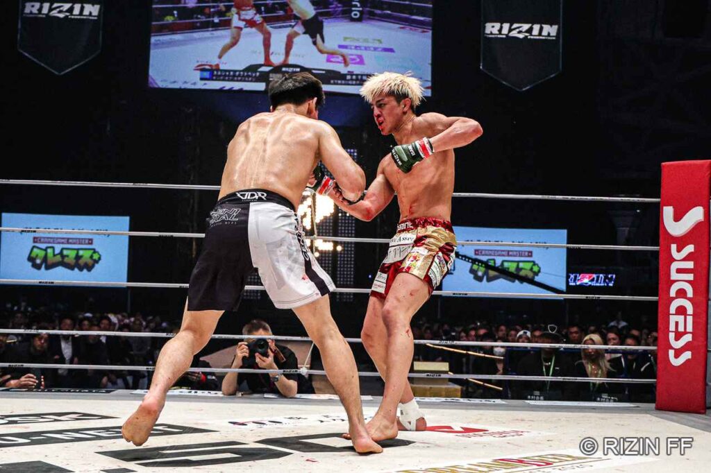 Kazakh Karshyga Dautbek Edges Out Chihiro Suzuki in Thrilling RIZIN 50 Featherweight Showdown 3 Karshyga Dautbek Defeats Chihiro Suzuki at Rizin 50 2