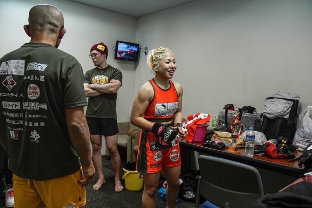Watch: Korean MMA Fighter Photo Shoot Laugh Creates Viral Moment and Steals Hearts Ahead of Rizin 50 3 Machi Fukuda 福田万智 Rizin 50