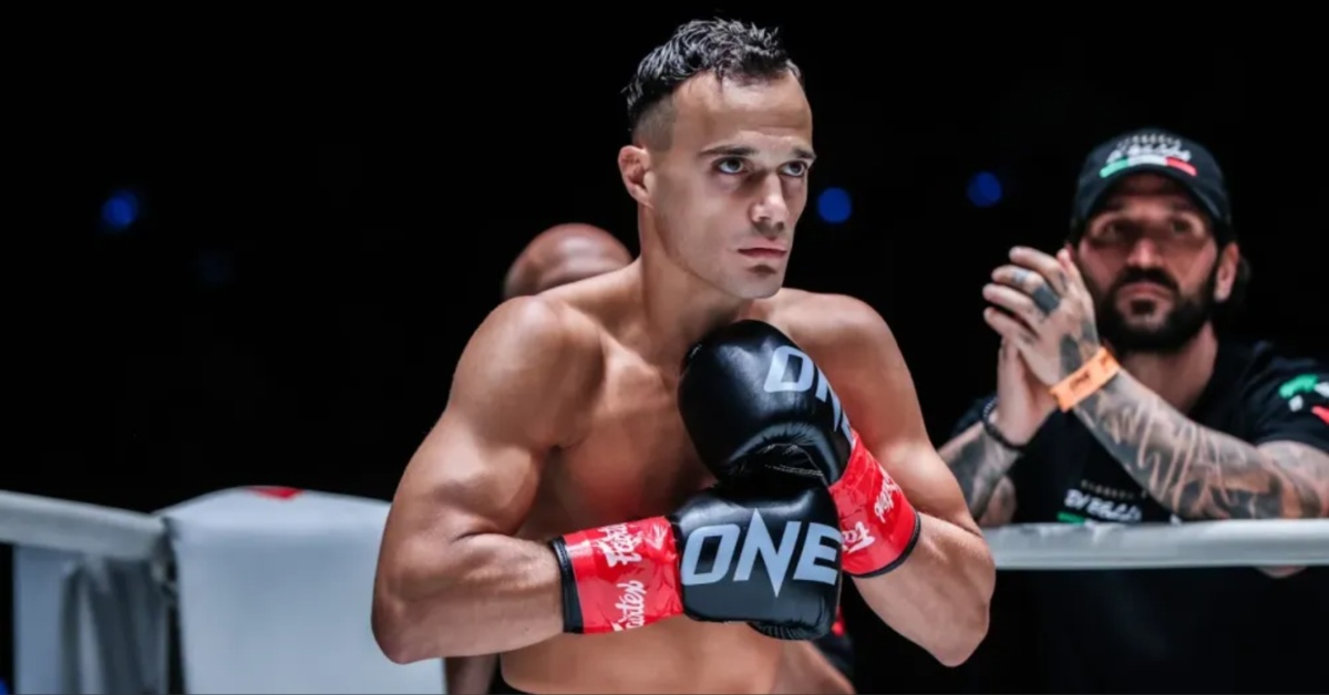 ONE CEO Chatri Sityodtong Criticisizes Jonathan Di Bella's Lack of Killer Instinct: 'He Can't Finish Anybody' 1 ONE CEO Chatri Sityodtong Criticisizes Jonathan Di Bella's Killer Instinct: 'He Can't Finish Anybody'