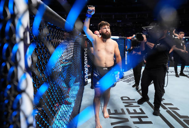 When Bryan Barberena Nearly Retired from the UFC: 'Get a real job to support us and support our kids' 3 barberena