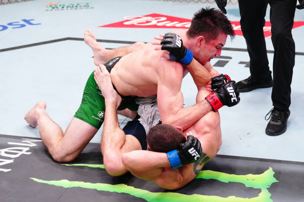 Alexander Hernandez Outworks Kurt Holobaugh, Lands Unanimous Decision Win - UFC Vegas 104 Highlights 4 gettyimages 2205295520 612x612 1