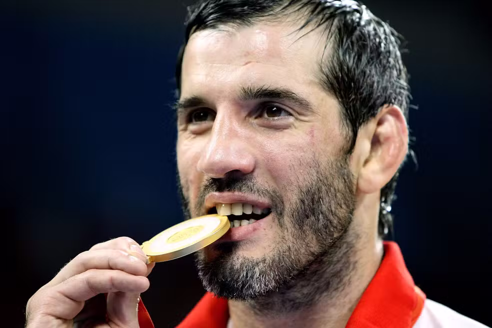 Dagestani Wrestling Great Buvaisar Saitiev Apparent Cause of Death was Falling from a Window 3 gettyimages 82475156