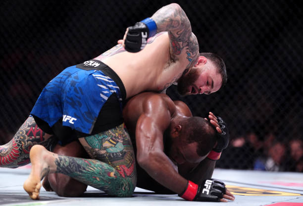 "Haters in His Own Circle" Former UFC Champ Warns Leon Edwards of Jealous Backstabbers Amid Career Crisis 2 leon edwards 3