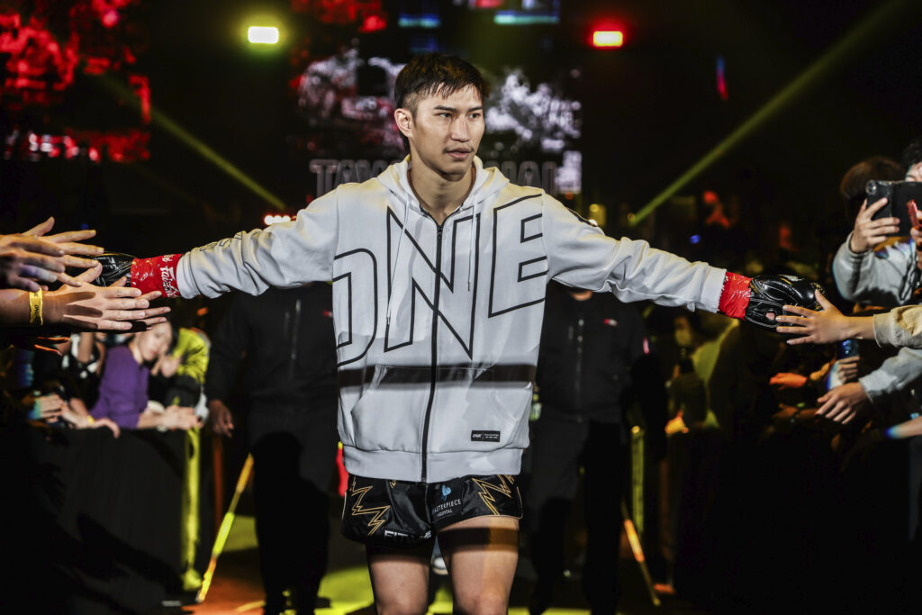 "It's Alright. Don't Sweat it." - Rodtang tells Tawanchai after loss to Masaaki Noiri 2 Tawanchai entrance ONE 172