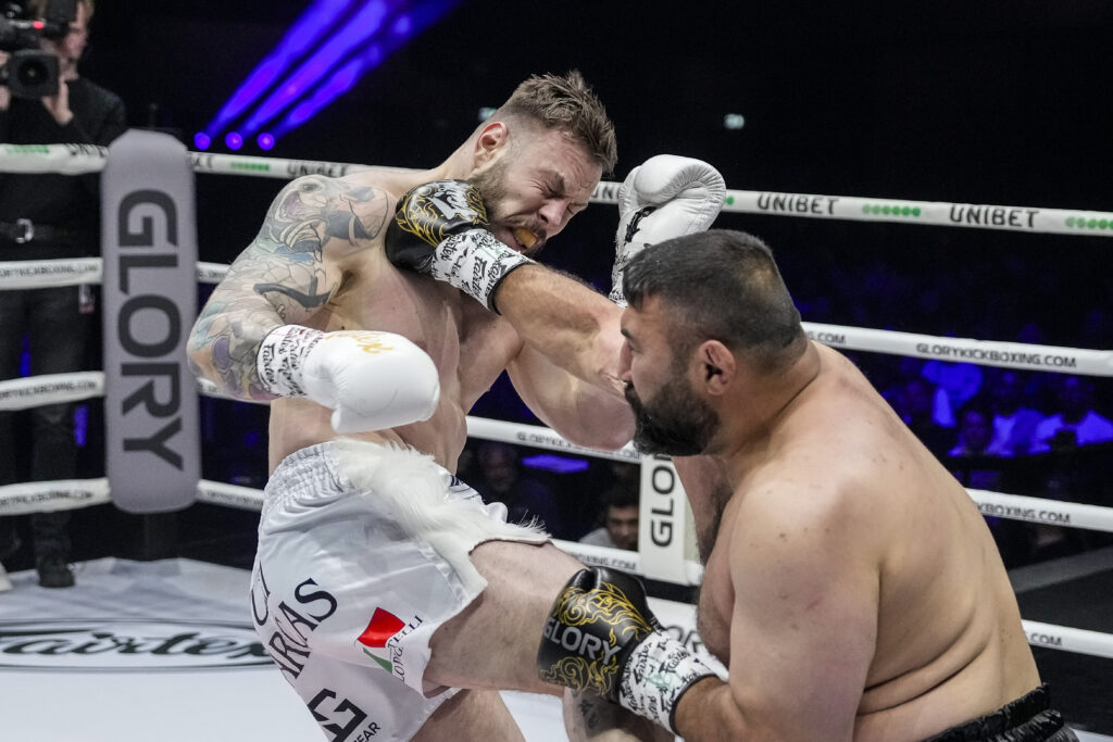 Ionut Iancu vs. Iraj Azizpour Booked for GLORY 100 After Knockout Wins in Tournament 3 Ionut Iancu vs. Iraj Azizpour Booked for GLORY 100 After Knockout Wins in Tournament glory 99