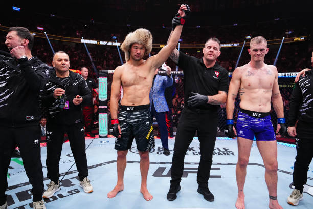 "Ian Garry is a Dork" - UFC Veteran Questions Welterweight's Character Ahead of Carlos Prates Fight 3 gettyimages 2188813161 612x612 1