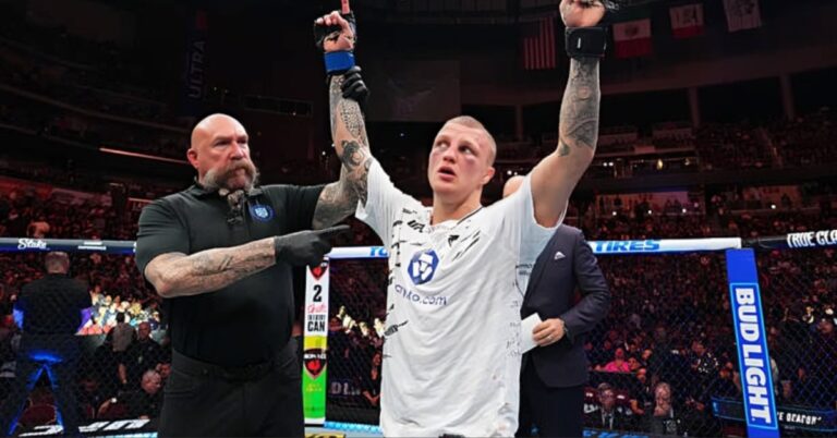 Mason Jones spoils Jeremy Stephens' homecoming in bloody decision win - UFC Des Moines Highlights