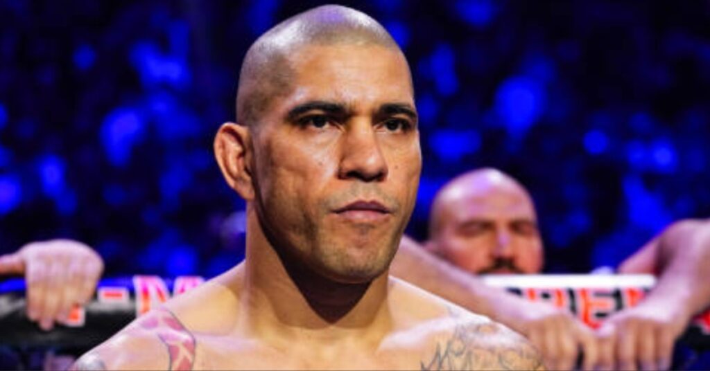 UFC's Alex Pereira Claims He Was Hacked After Cryptic Message on X Creates Concern: 'I'm Disheartened'
