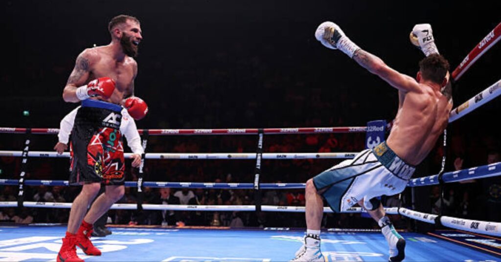 Anthony Cacace Forces Leigh Wood to Throw in the Towel - Cacae vs. Wood Highlights