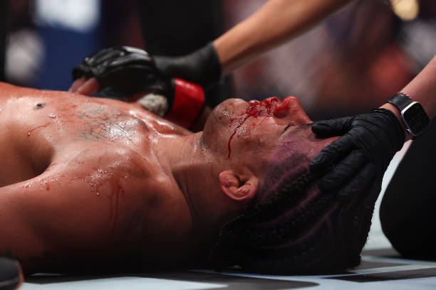 Belal Muhammad Promises Violence at UFC 315: “The Ref Will Have to Save Him From Me” 5 gettyimages 2072792508 612x612 1