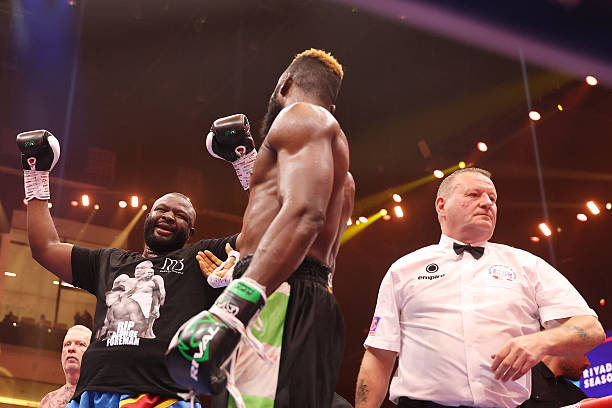 Martin Bakole and Efe Ajagba Fight to a Majority Draw After 10 Rounds - Canelo vs. Scull Highlights 4 gettyimages 2213263742 612x612 1
