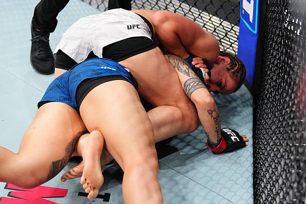 Easy Work! Jasmine Jasudavicius Taps Out Jessica Andrade with Opening-Round RNC - UFC 315 Highlights 3 gettyimages 2214430182 612x612 1