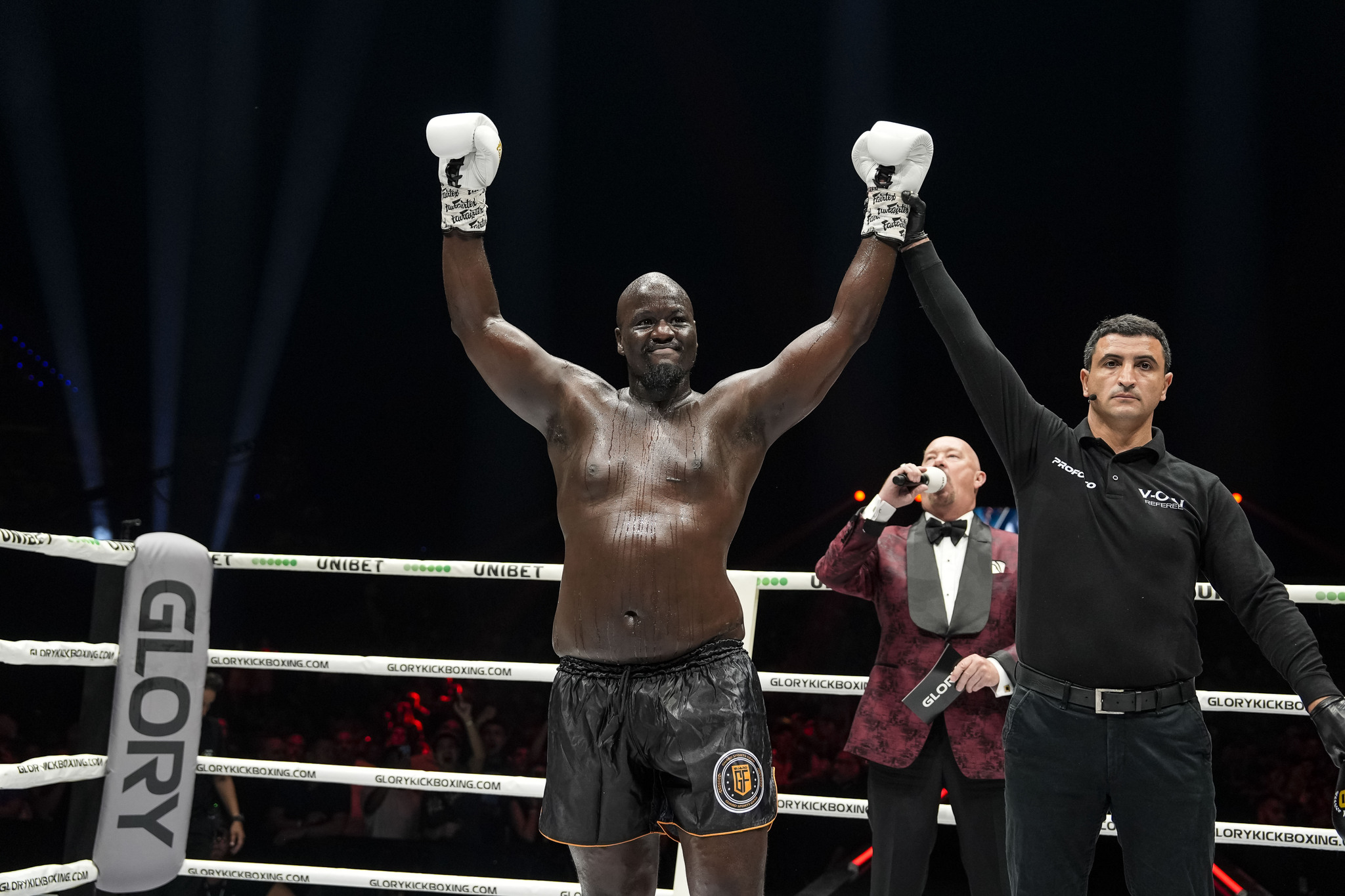 Horta, Osaro, Bouzid, and Kromah qualify for the Last heavyweight standing tournament – Glory 100 Results