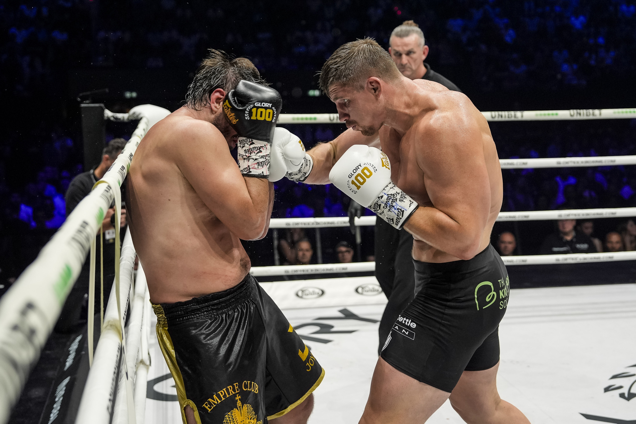 Rico Verhoeven dominates Artem Vakhitov to retain World Title – Glory 100 Results