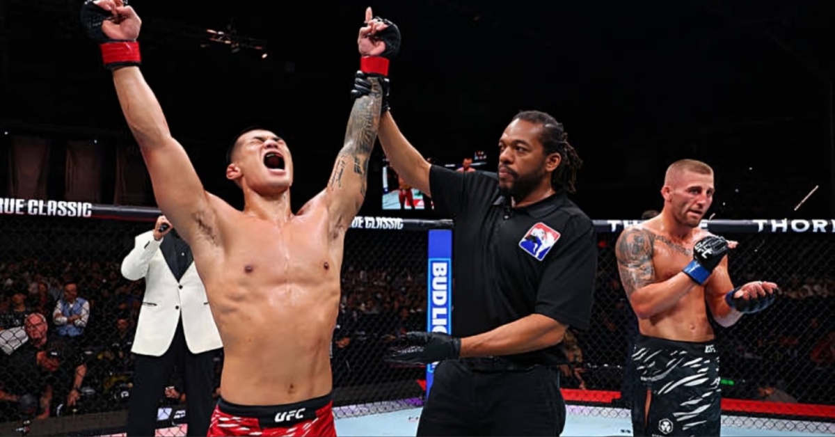 Ko Seok-Hyun shocks Oban Elliott with debut decision win – UFC Baku Highlights