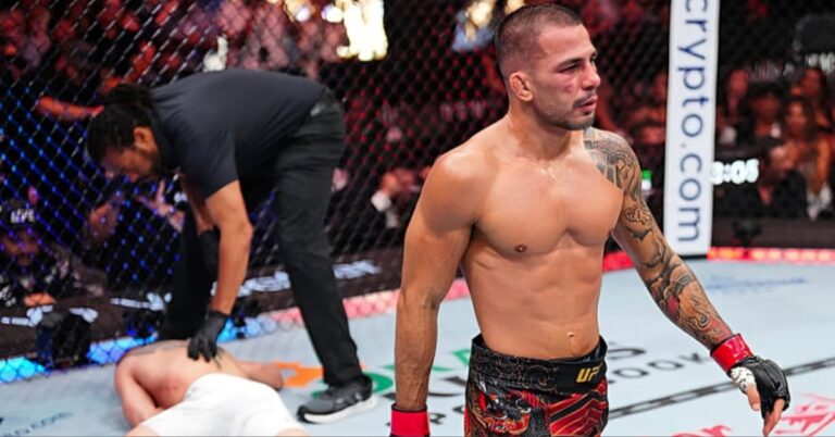 Alexandre Pantoja rolls through Kai Kara-France with submission to retain title - UFC 317 Highlights