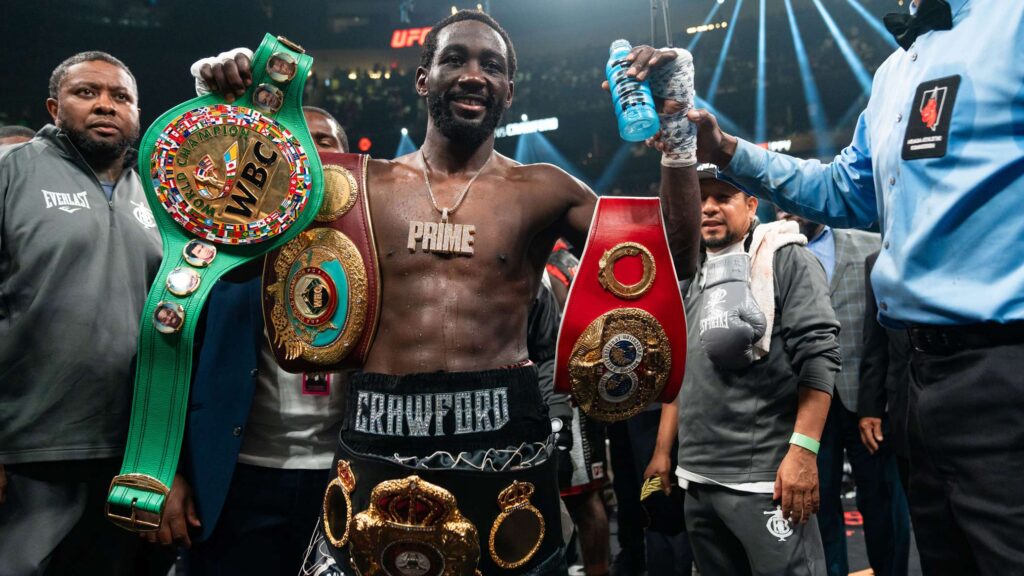 Canelo Declares: 'Beating Terence Crawford Would Be My Best Victory' 10 TerenceCrawford