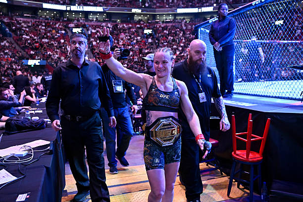 'Two Pieces of History' - Valentina Shevchenko Reveals Why She Trains With 1935 Rifles 2 gettyimages 2214446452 612x612 1