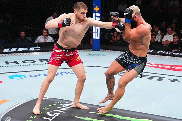 Edmen Shahbazyan Delivers Dominant Showing Against Andre Petroski - UFC Atlanta Highlights 2 gettyimages 2220191009 612x612 1