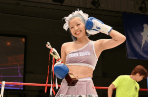 Viral Sensation Mona Kimura Dominates With Second-Round TKO - Watch