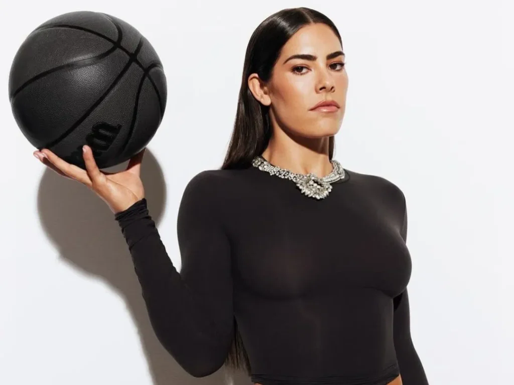 Kelsey Plum wnba 2