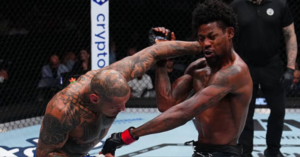 Daniel Rodriguez Upsets Kevin Holland in Crazy Back-And-Forth War - UFC 318 Highlights