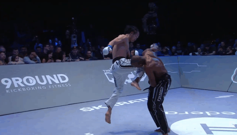 Watch – UFC veteran Danaa Batgerel scores brutal Flying knee knockout in Karate Combat debut