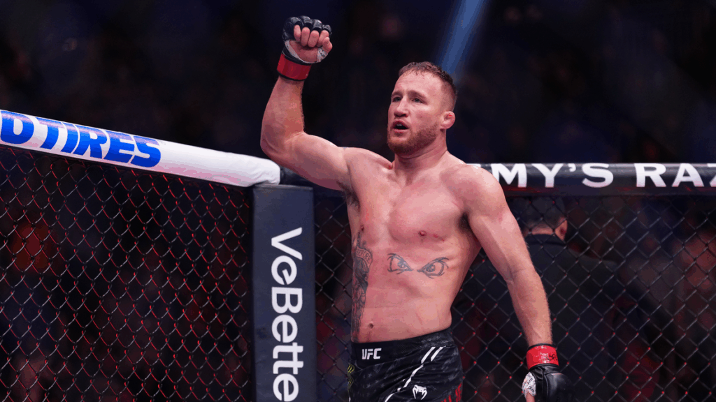 UFC Commentator Says 'Topuria vs. Pimblett Is Absolutely Enormous, Moves a Tremendous Needle' 3 ff41dbab 1b21 4784 b0cf e17516b41729 1