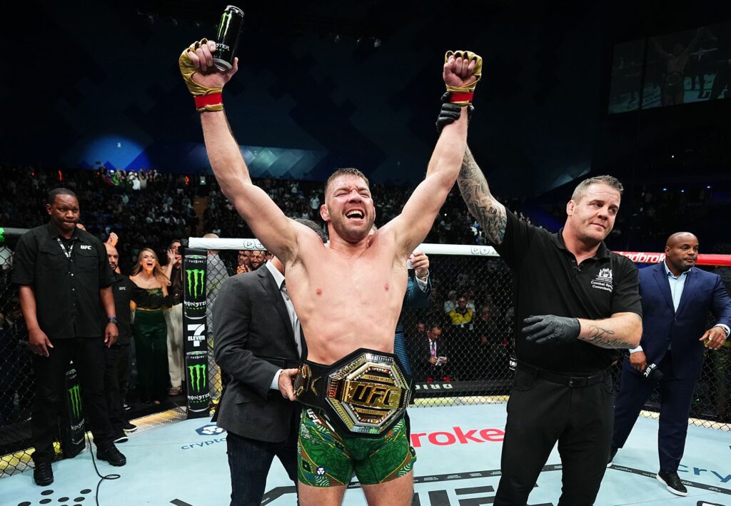 How Dricus Du Plessis’ Awkward Style Could Break Khamzat Chimaev’s Power - Ex-UFC Champ Explains 3 gettyimages 2167221004