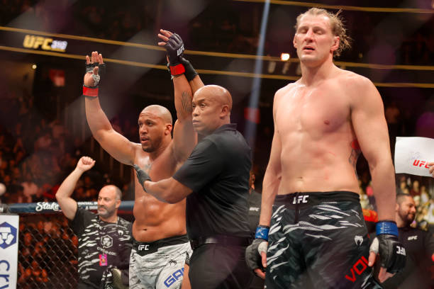 With Jon Jones Gone, Is Alexander Volkov Ready to Seize the Heavyweight Throne? 2 gettyimages 2188809677 612x612 1