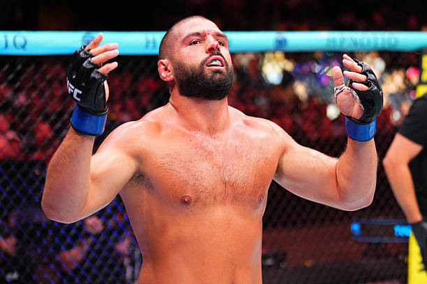 Tuco Tokkos Submits Junior Tafa with Slick Arm Triangle Choke - UFC Nashville Highlights 3 gettyimages 2224838931 612x612 1