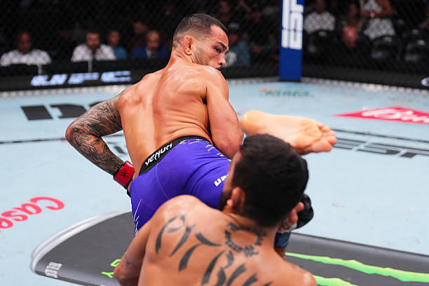 Patricio Pitbull Defeats Dan Ige to Earn First Career Win Inside the Octagon - UFC 318 Highlights 4 gettyimages 2226067970 612x612 1