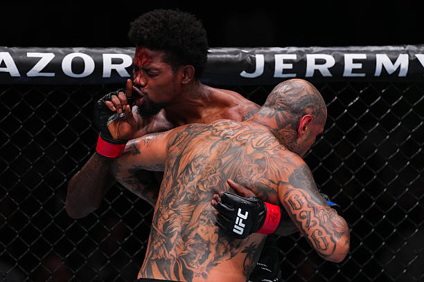 Daniel Rodriguez Upsets Kevin Holland in Crazy Back-And-Forth War - UFC 318 Highlights 9 gettyimages 2226071491 612x612 1