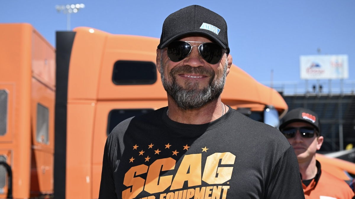 UFC legend Randy Couture suffers nasty injuries in crash