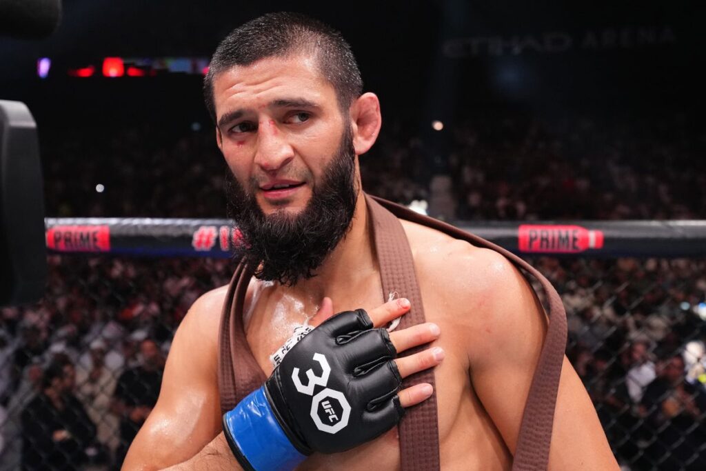 Fired Up UFC Analyst Slams Critics of Khamzat Chimaev’s Conditioning 3 1748843760.0