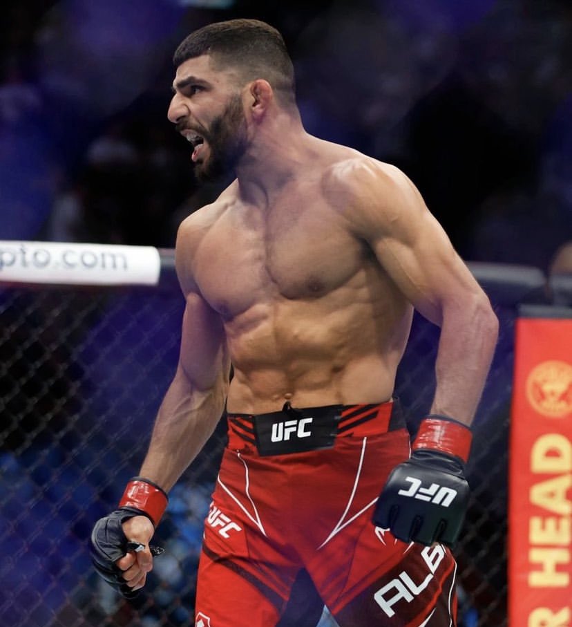 Amir Albazi