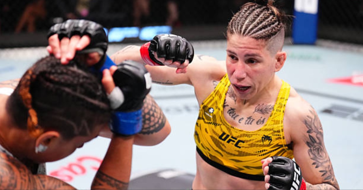 Karol Rosa vs. Nora Cornolle - UFC Vegas 108 Highlights