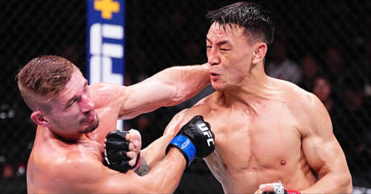 Rongzhu Outslugs Austin Hubbard to Secure Unanimous Decision Victory – UFC Shanghai Highlights
