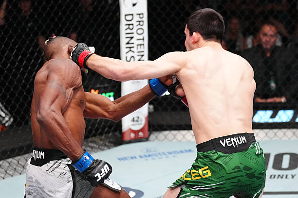 Steve Erceg Overcomes Rough Start to Earn Hard-Fought Victory Over Ode Osbourne - UFC Vegas 109 Highlights 2 gettyimages 2229306745 612x612 1