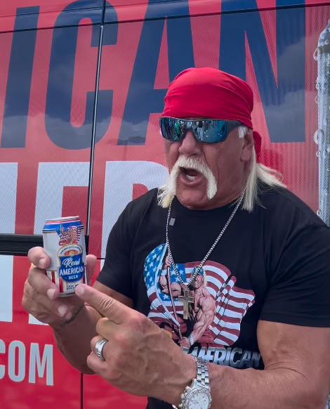 UFC Icon Slams "Coward" Joey Swoll Over Hulk Hogan Tribute Backlash 'Narcissist' 5 hulk hogan 2