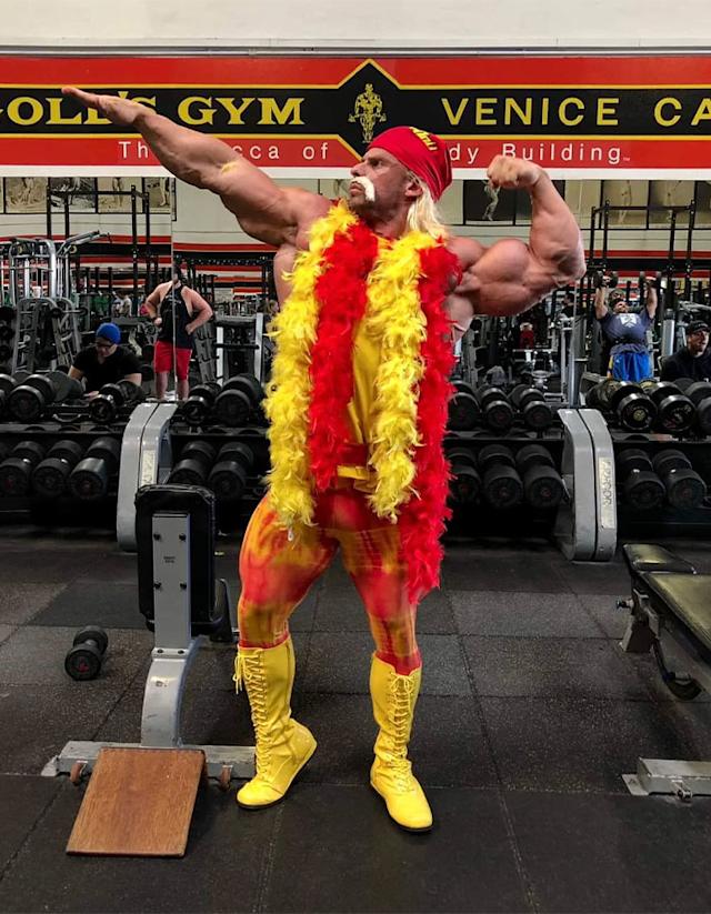 UFC Icon Slams "Coward" Joey Swoll Over Hulk Hogan Tribute Backlash 'Narcissist' 2 joey swoll 2