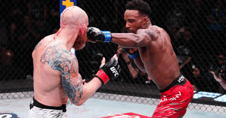 Lerone Murphy Fighting Josh Emmett