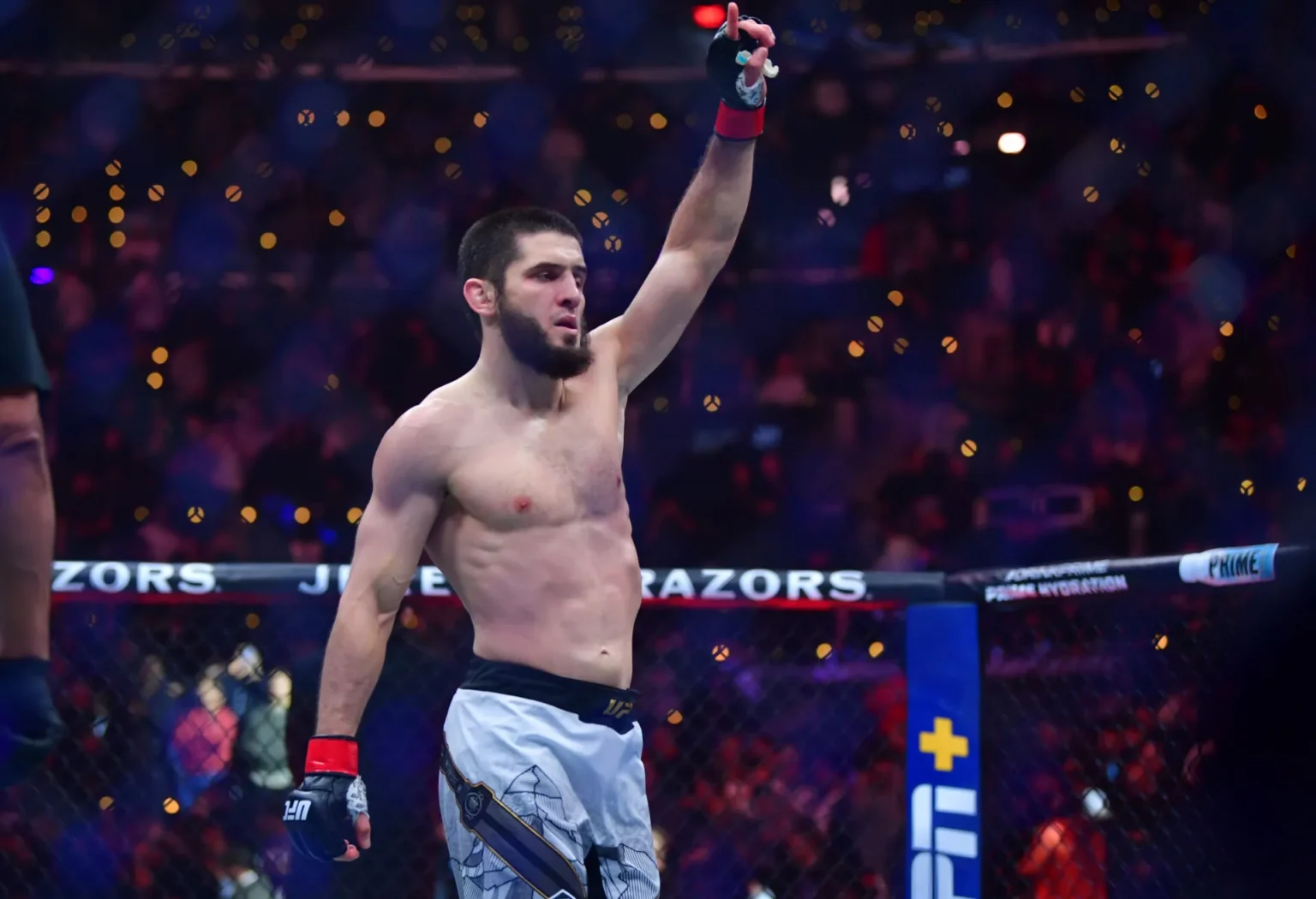 Islam Makhachev can beat Jack Della Maddalena, says UFC champion