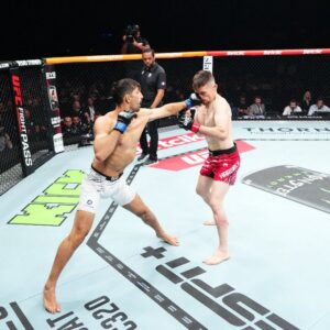 Kauê Fernandes Delivers Explosive Leg Kick TKO To Topple Harry Hardwick