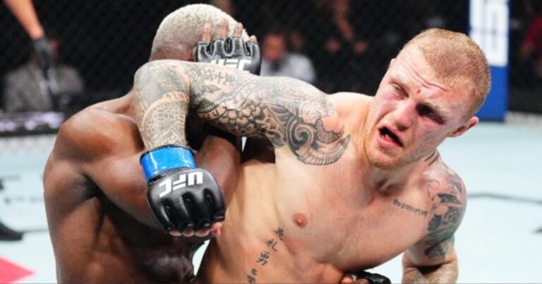 Mason Jones Pulls Off Jaw-Dropping Come-From-Behind TKO - UFC Paris Highlights