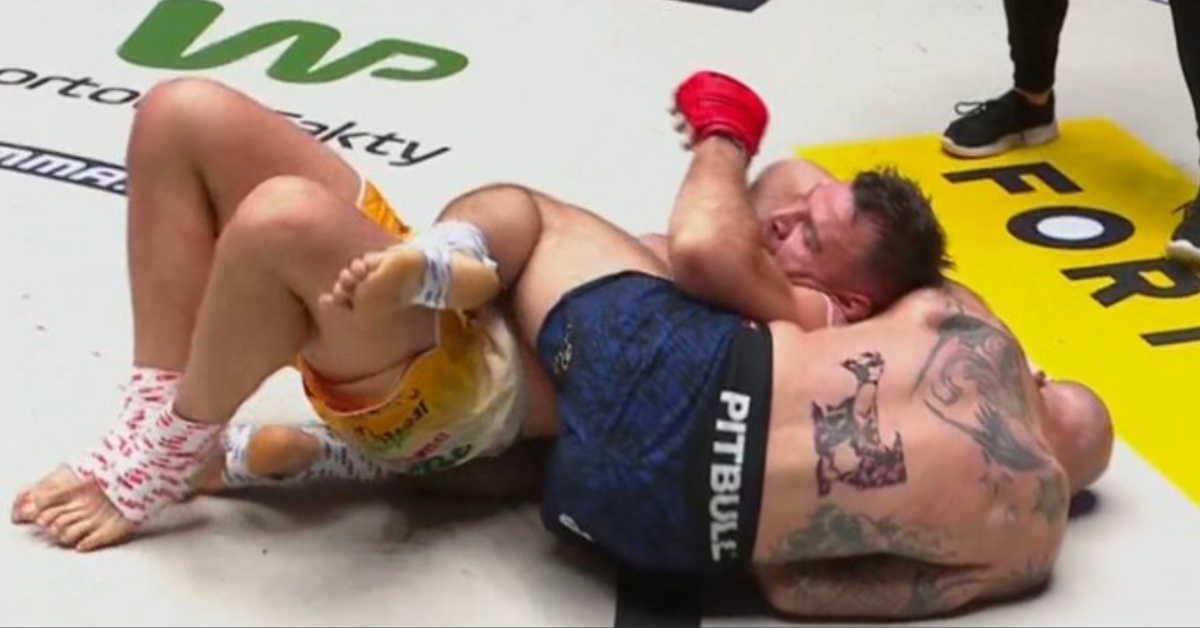Madars Fleminas Grinds Out Split Decision W Over Tymoteusz Łopaczyk: KSW 110 Highlights