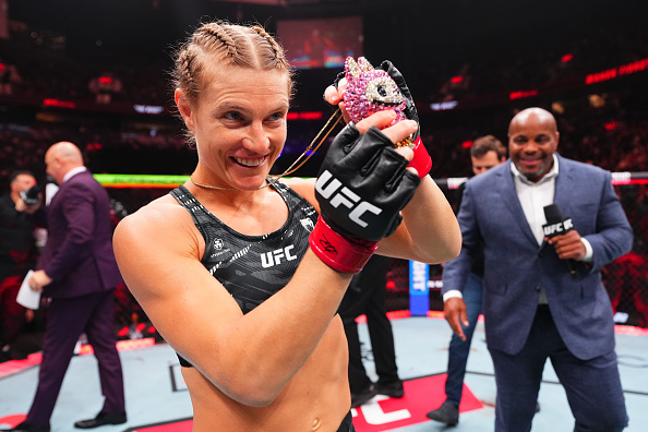 Watch: Manon Fiorot Stops Jasmine Jasudavicius in 74 Seconds at UFC Vancouver